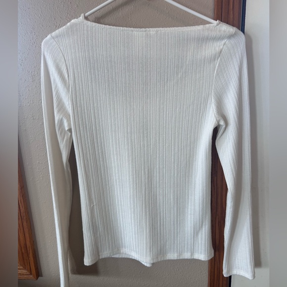 🆕💖H&M White Ribbed Long-Sleeve - Picture 6 of 8